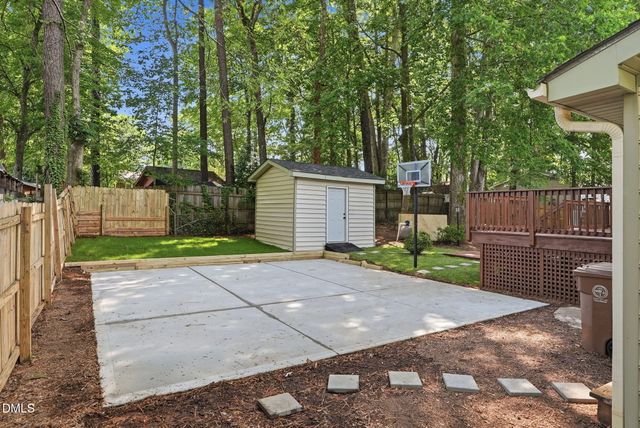 803 Roanoke Drive, Cary, NC 27513