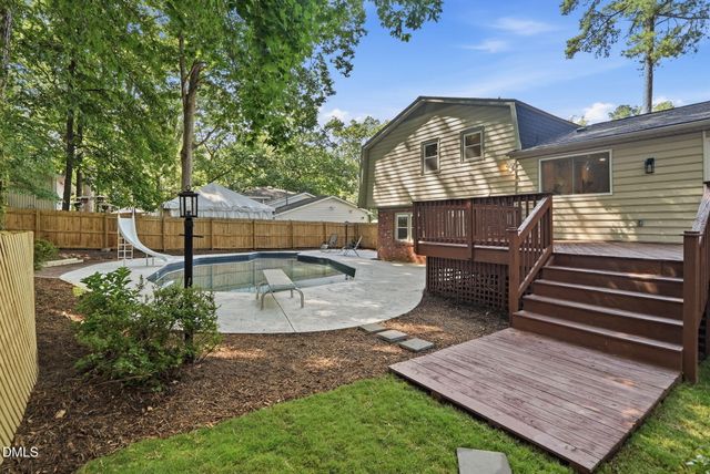 803 Roanoke Drive, Cary, NC 27513