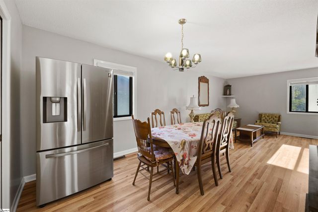 1105 Charter Oak Drive, Taylors, SC 29687