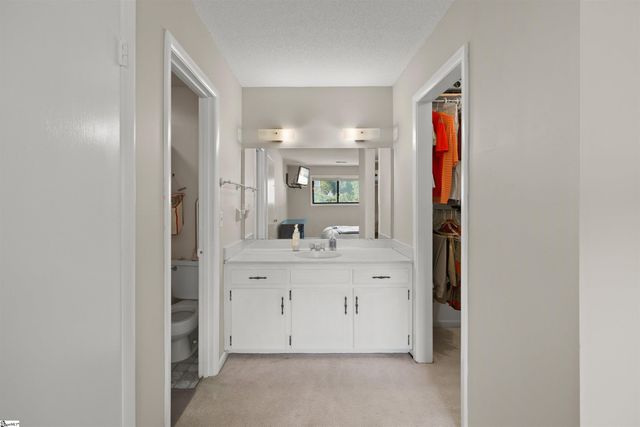 1105 Charter Oak Drive, Taylors, SC 29687
