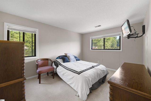 1105 Charter Oak Drive, Taylors, SC 29687