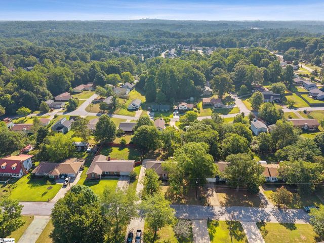1105 Charter Oak Drive, Taylors, SC 29687