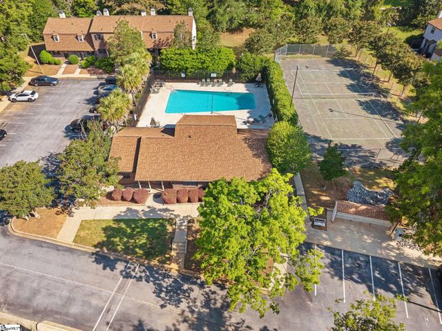 1105 Charter Oak Drive, Taylors, SC 29687