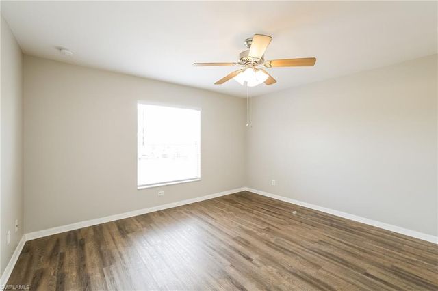 3201 42nd ST SW, Lehigh Acres, FL 33976