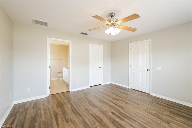 3201 42nd ST SW, Lehigh Acres, FL 33976