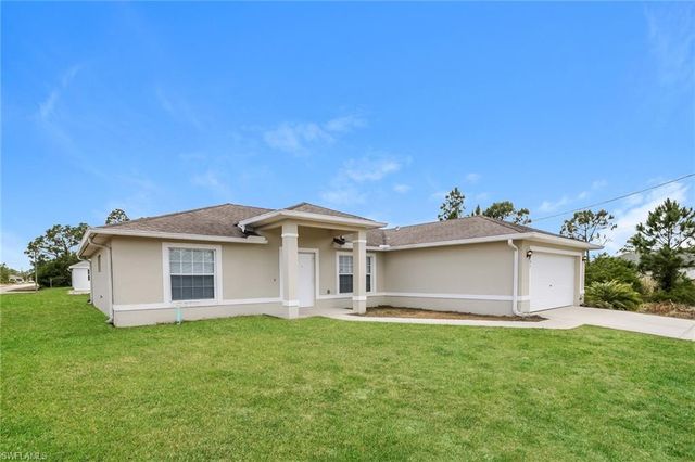 3201 42nd ST SW, Lehigh Acres, FL 33976