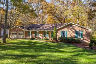 922 Arden Way, Signal Mountain, TN 37377