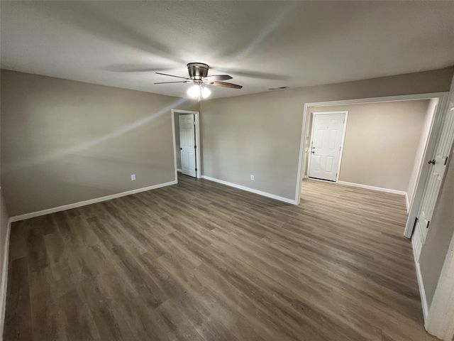 9623 Laneyvale Avenue, Dallas, TX 75217