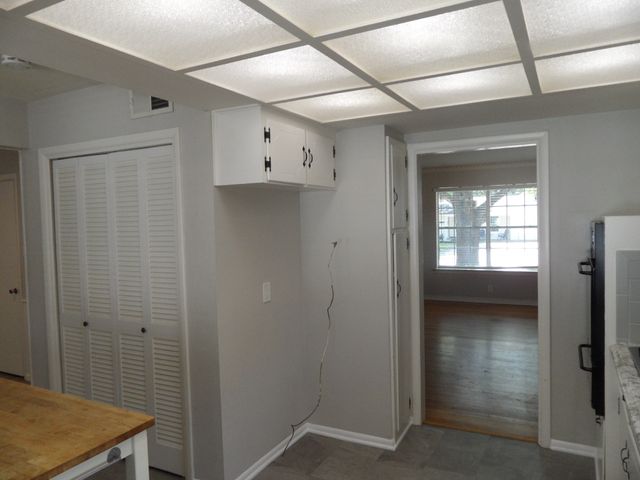 10643 Lakemere Drive, Dallas, TX 75238