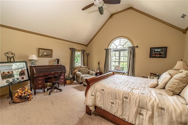 255 Meadow Lakes Boulevard, Cedartown, GA 30125