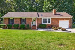 1224 S Skyview Drive, Mebane, NC 27302