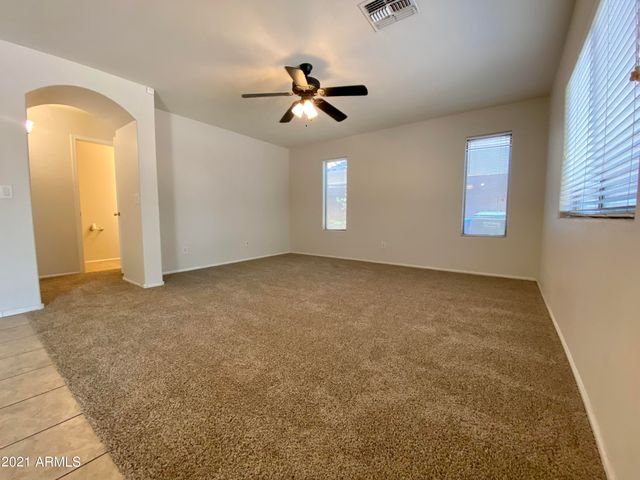 2411 W VIA DONA Road, Phoenix, AZ 85085