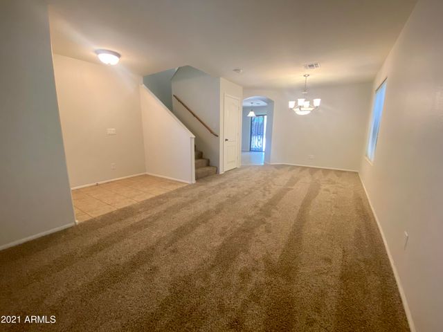 2411 W VIA DONA Road, Phoenix, AZ 85085