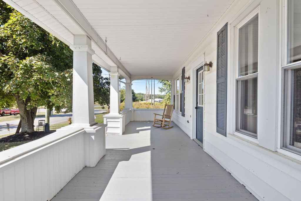 4 S Lisbon Road, Lewiston, ME 04240 — photo 2