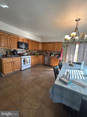 2800 GILHAM ST, Philadelphia, PA 19149