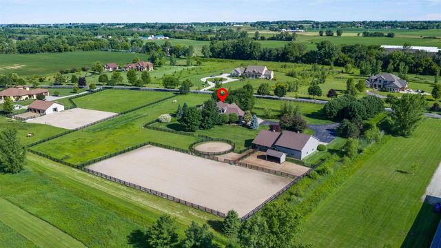 W3493 EQUESTRIAN TRAIL, Freedom, WI 54913
