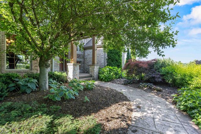 W3493 EQUESTRIAN TRAIL, Freedom, WI 54913