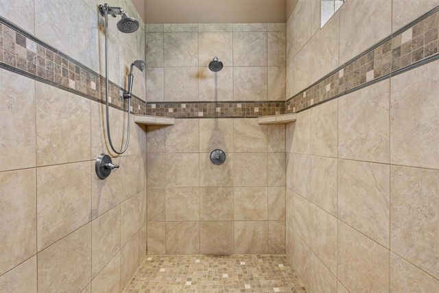 W3493 EQUESTRIAN TRAIL, Freedom, WI 54913