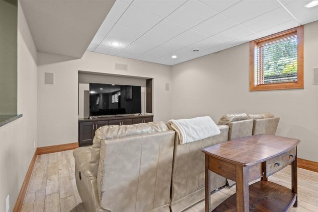W3493 EQUESTRIAN TRAIL, Freedom, WI 54913