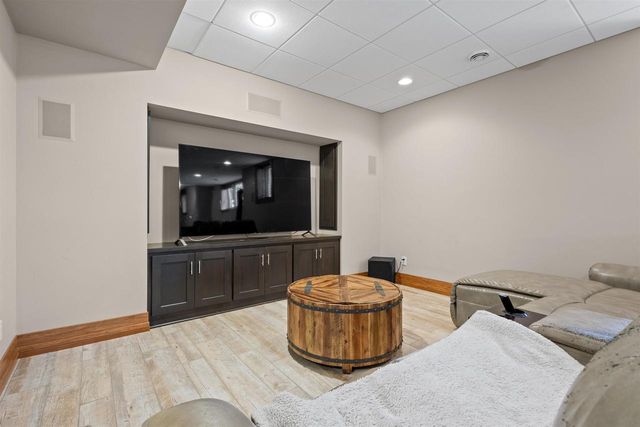 W3493 EQUESTRIAN TRAIL, Freedom, WI 54913