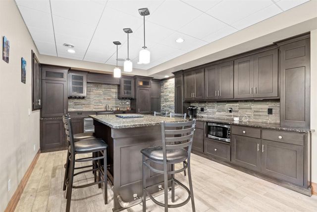 W3493 EQUESTRIAN TRAIL, Freedom, WI 54913