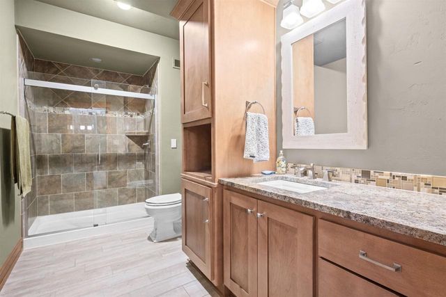 W3493 EQUESTRIAN TRAIL, Freedom, WI 54913