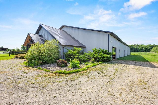 W3493 EQUESTRIAN TRAIL, Freedom, WI 54913