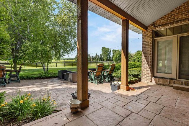 W3493 EQUESTRIAN TRAIL, Freedom, WI 54913