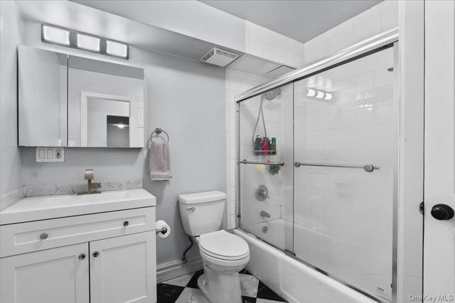 130 Colonial Parkway 1F, Yonkers, NY 10710