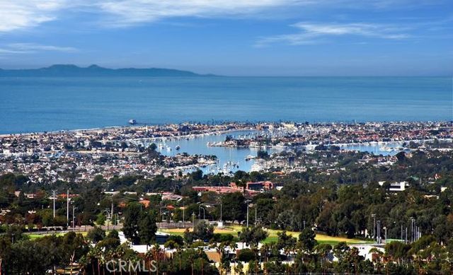 59 Montecito, Corona Del Mar, CA 92625
