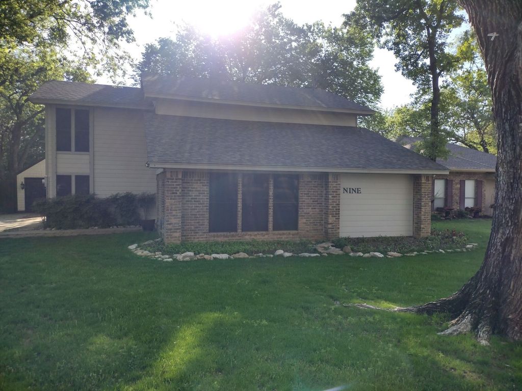9 Oak Circle, Hickory Creek, TX 75065