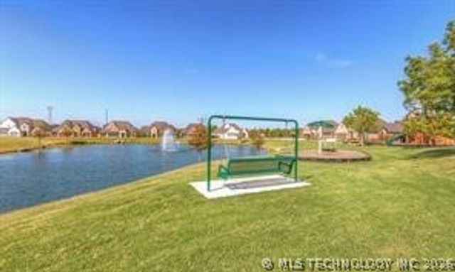 1612 E 114th Street, Jenks, OK 74037