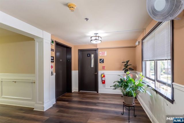 81 Park Edge 2K, Berkeley Heights, NJ 07922