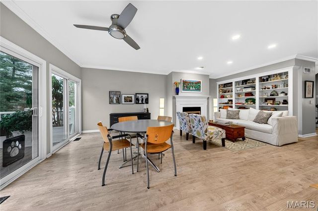 1187 Hawken Place, Webster Groves, MO 63119