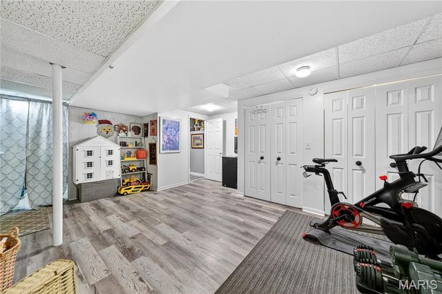 1187 Hawken Place, Webster Groves, MO 63119