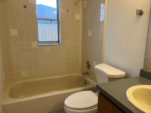 5817 WILLOW BUD COURT, Orlando, FL 32807