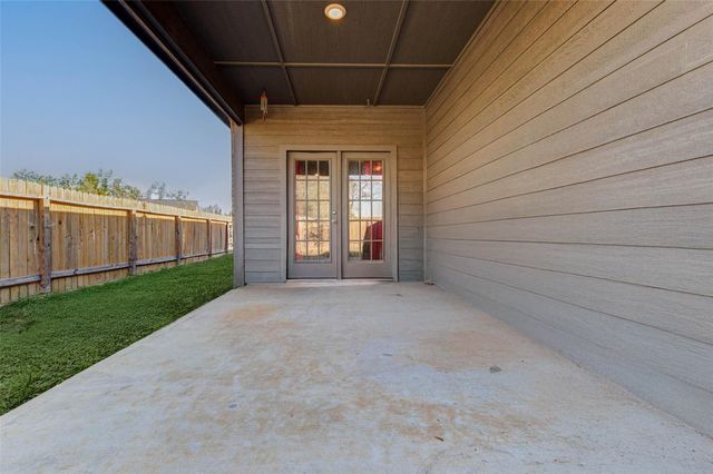 25423 Glacier Lake Drive, Cleveland, TX 77328
