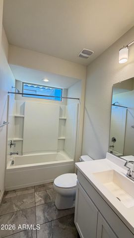 8529 S 67th Drive, Laveen, AZ 85339