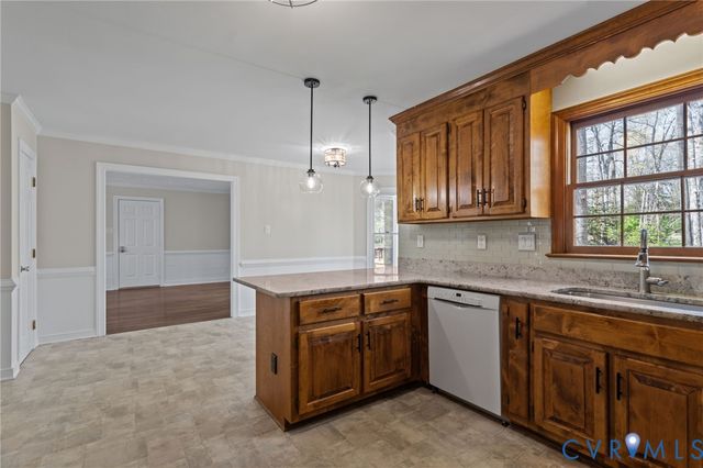 9604 St Regis Ter, Chesterfield, VA 23236