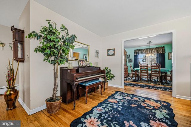 2308 BELFORD DR, Wilmington, DE 19808