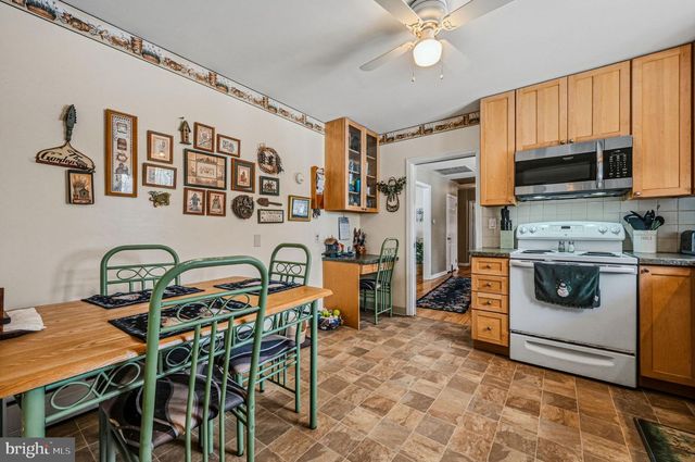 2308 BELFORD DR, Wilmington, DE 19808