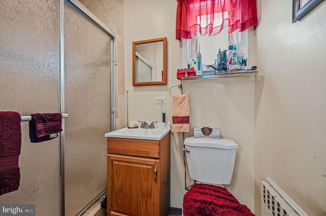 2308 BELFORD DR, Wilmington, DE 19808