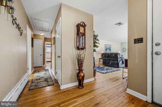 2308 BELFORD DR, Wilmington, DE 19808