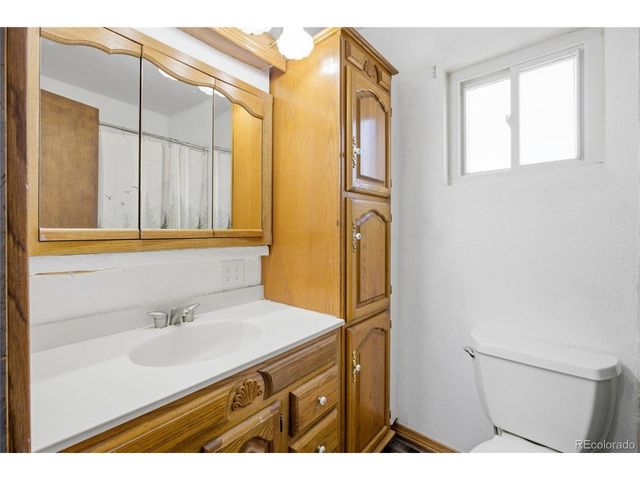 308 5th St, Dacono, CO 80514