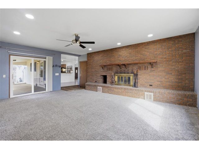 308 5th St, Dacono, CO 80514