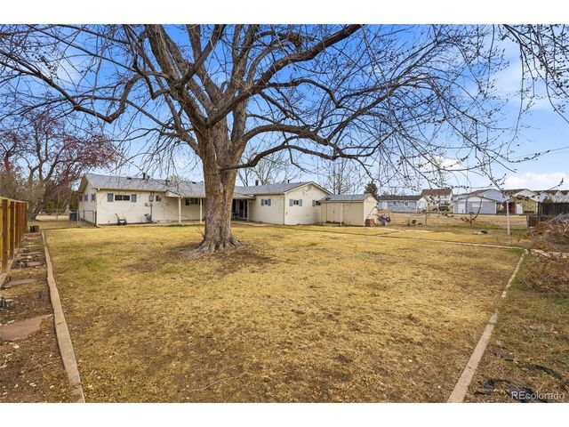 308 5th St, Dacono, CO 80514