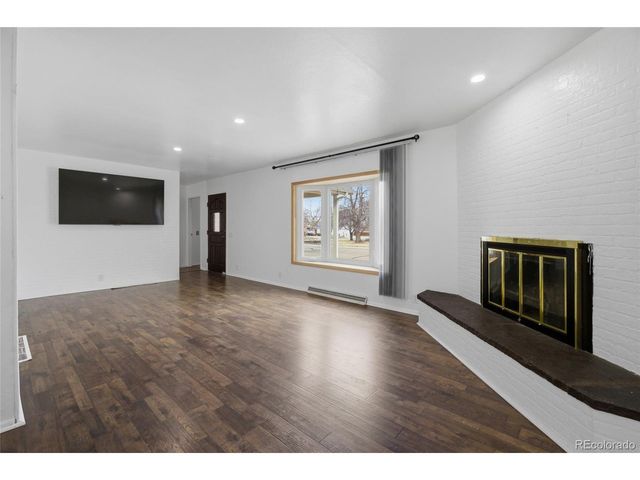 308 5th St, Dacono, CO 80514