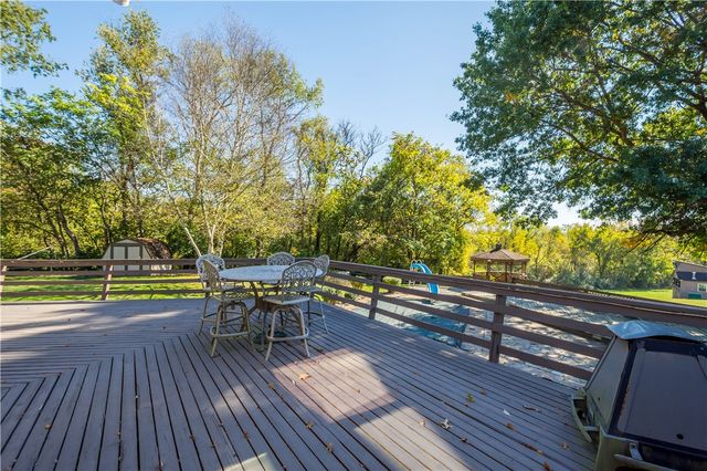 375 Wray Large Rd, Jefferson Hills, PA 15025