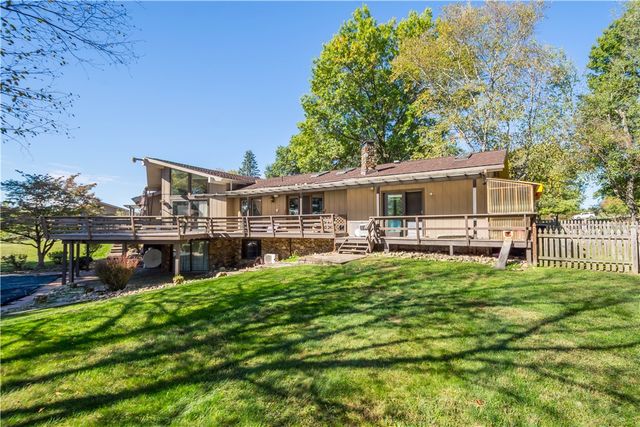 375 Wray Large Rd, Jefferson Hills, PA 15025