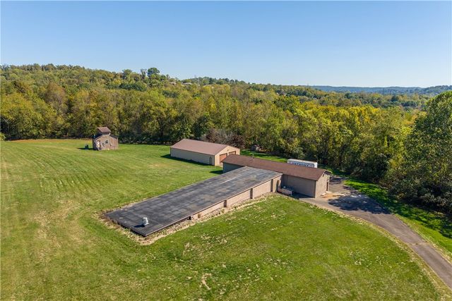 375 Wray Large Rd, Jefferson Hills, PA 15025